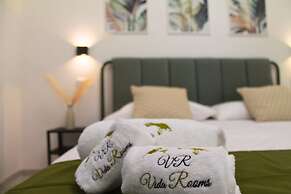 Vida Rooms