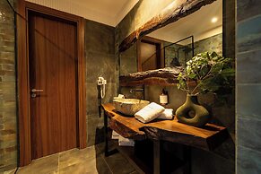 Yin Hotel & Spa