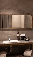 Yin Hotel & Spa
