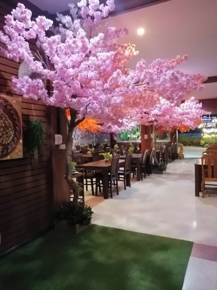 Srisiam Resort