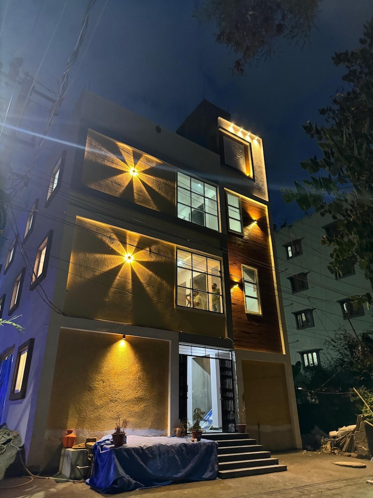 Hotel Elite Enclave
