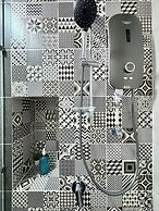 Alinea Suites