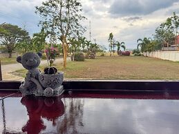 Aivarata Resort