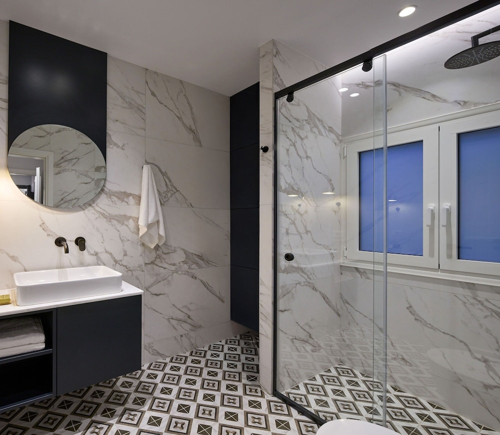 The Athenian Chic & Elegant Apartments in Kolonaki