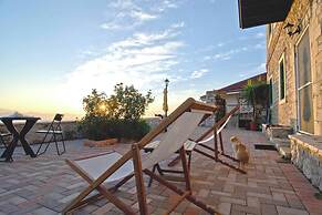 Gero-fotis Guesthouse - Upper Floor Superb View