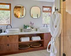 Taj Bush Lodge