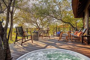 Taj Bush Lodge