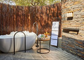 Taj Bush Lodge