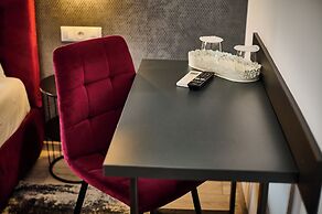 AMEL ROOMS