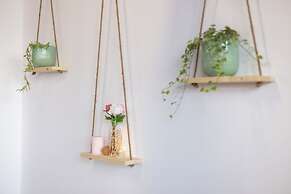 AMEL ROOMS