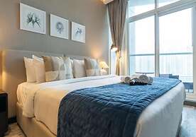 Luxurious Studio in Damac Maison Prive