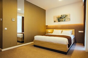 West Hotel Ataman