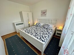 Apartman Mona 1
