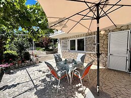 Apartman Mona 2