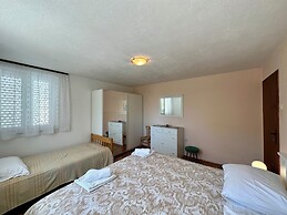 Apartman Mona 2