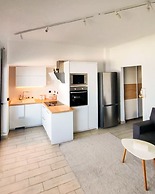 Marilous House - Skyros Beachfront Getaway