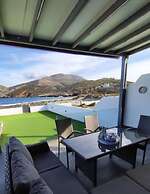 Marilous House - Skyros Beachfront Getaway