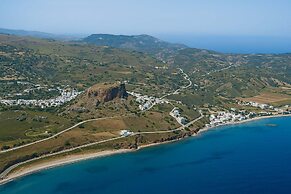 Marilous House - Skyros Beachfront Getaway