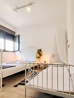 Marilous House - Skyros Beachfront Getaway