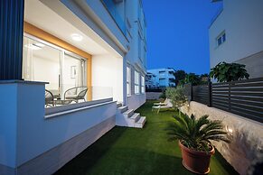 Nova Luxury Residence apartment with private heated pool