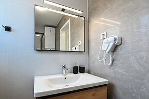 Nova Luxury Residence apartment with private heated pool