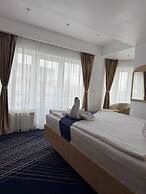 Briza Boutique Mamaia