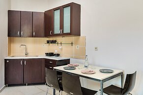 Ohana Hotel