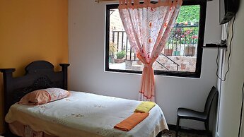casa hostal ave maria san antonio cali