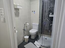 Jualis Guest House