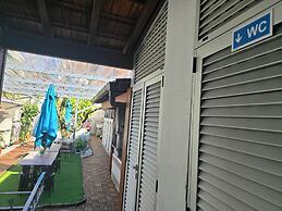 Jualis Guest House