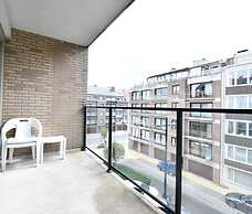 Studio in Middelkerke Near Sea Wall