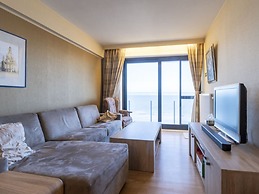 Apartment in Middelkerke With Sea Views