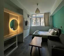 Monastiraki 101 Superhost Hub
