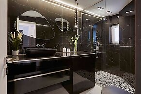 Kallimarmaro M M Smart Suite by Superhost Hub