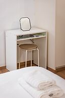 Quiet Apartment With a Garden at Exarcheia
