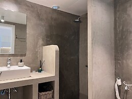Diego s Cozy Athens Apartment Walk to Acropolis
