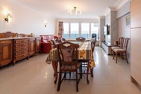 Apartment by the sea in Middelkerke