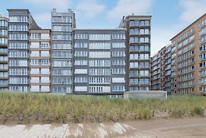 Apartment by the sea in Middelkerke