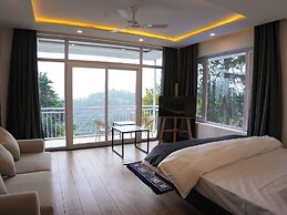 The Glass House Gethia