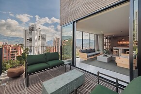 The Somos Loho Hotel
