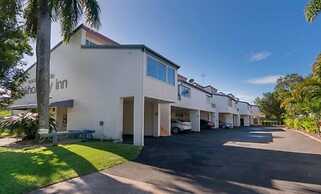 Noosa Parade Holiday Inn