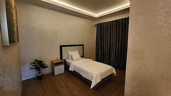 Nur Alam Hotel