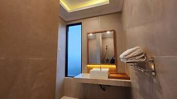 Nur Alam Hotel