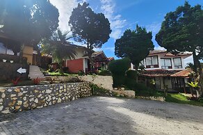 Nur Alam Hotel