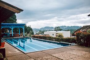 Nur Alam Hotel