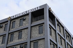 Clouds Hotel Tashkent