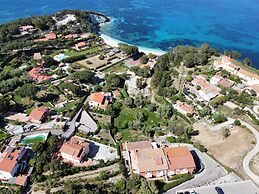 HOTEL ACQUAMARINA