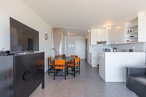 Charming Studio on the Seafront With sea View