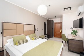 Al Porto Suites