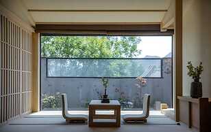 Beijing YiPiao lnn